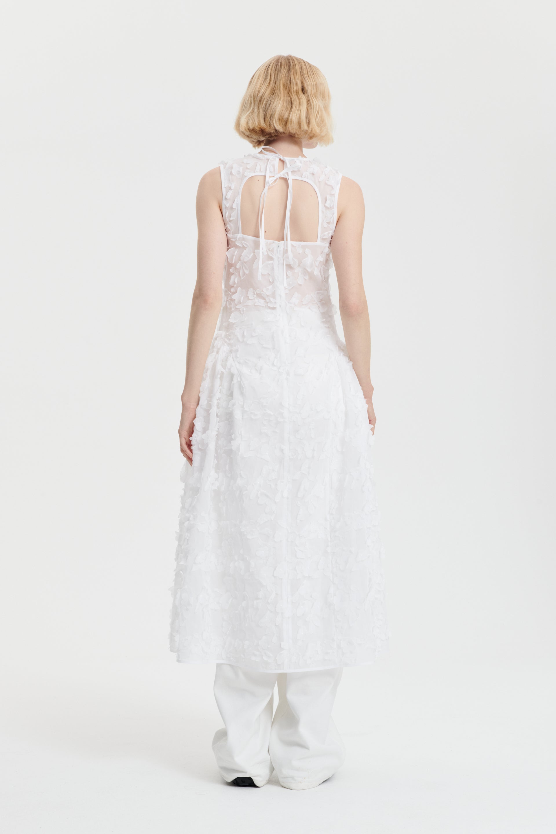 Gine Dress White