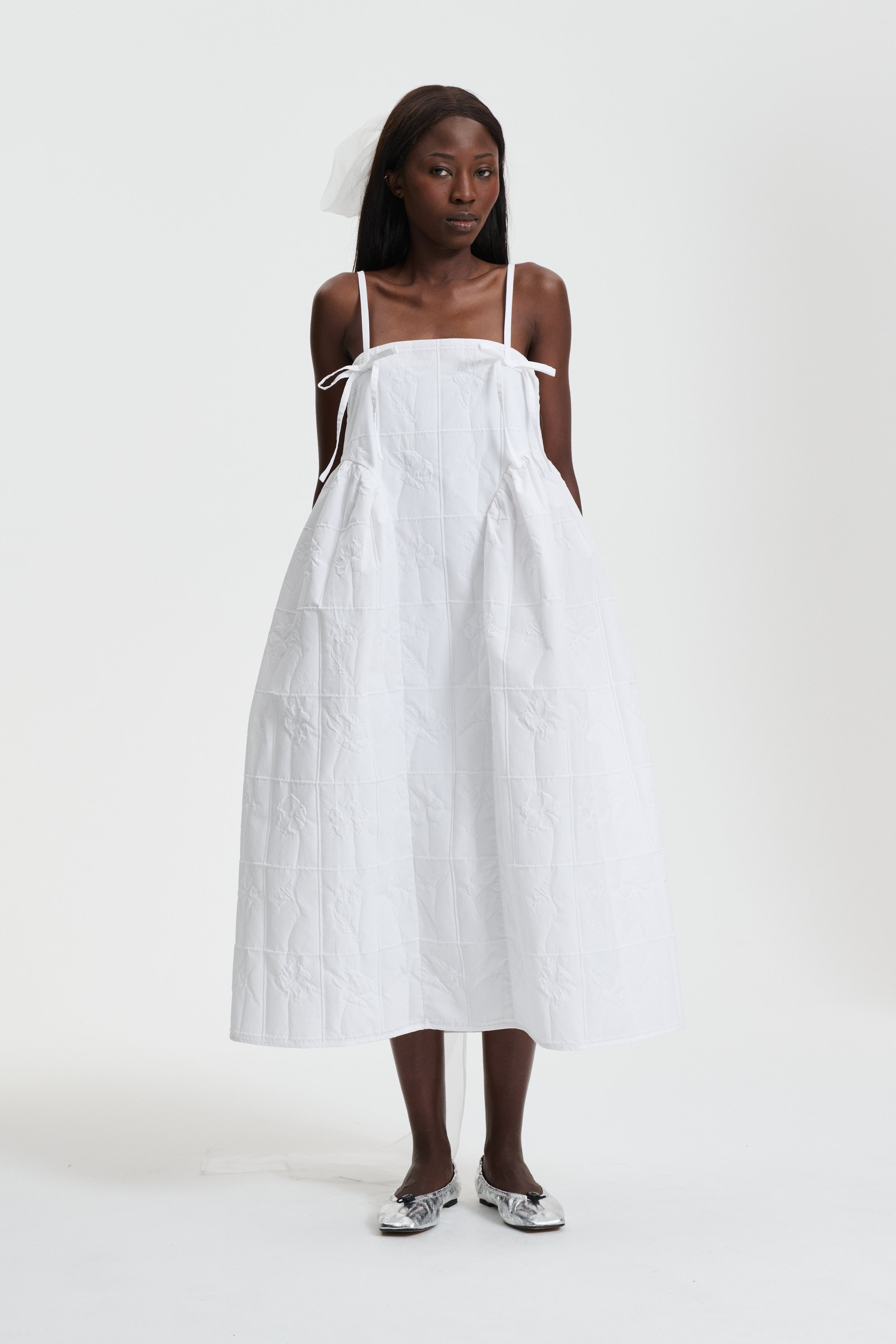 AMBRA | DRESS FLORA MATELASSE WHITE BRIDAL