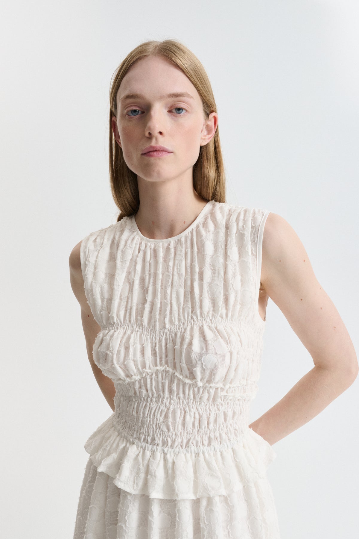 CBDINAH | DRESS FLEUR FIL-COUPÉ WHITE