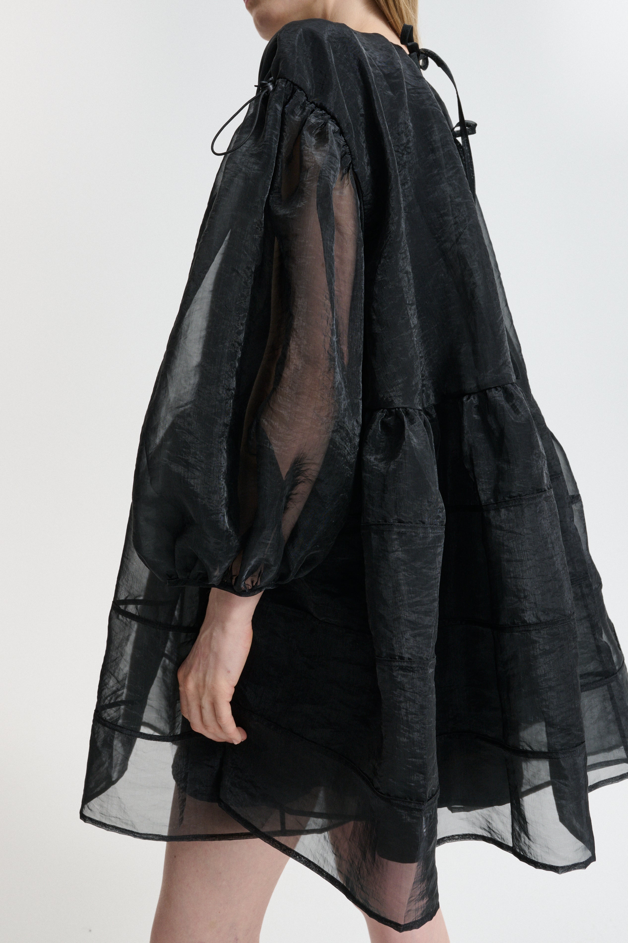 CBDARCY | DRESS LIQUID MYRTIA BLACK