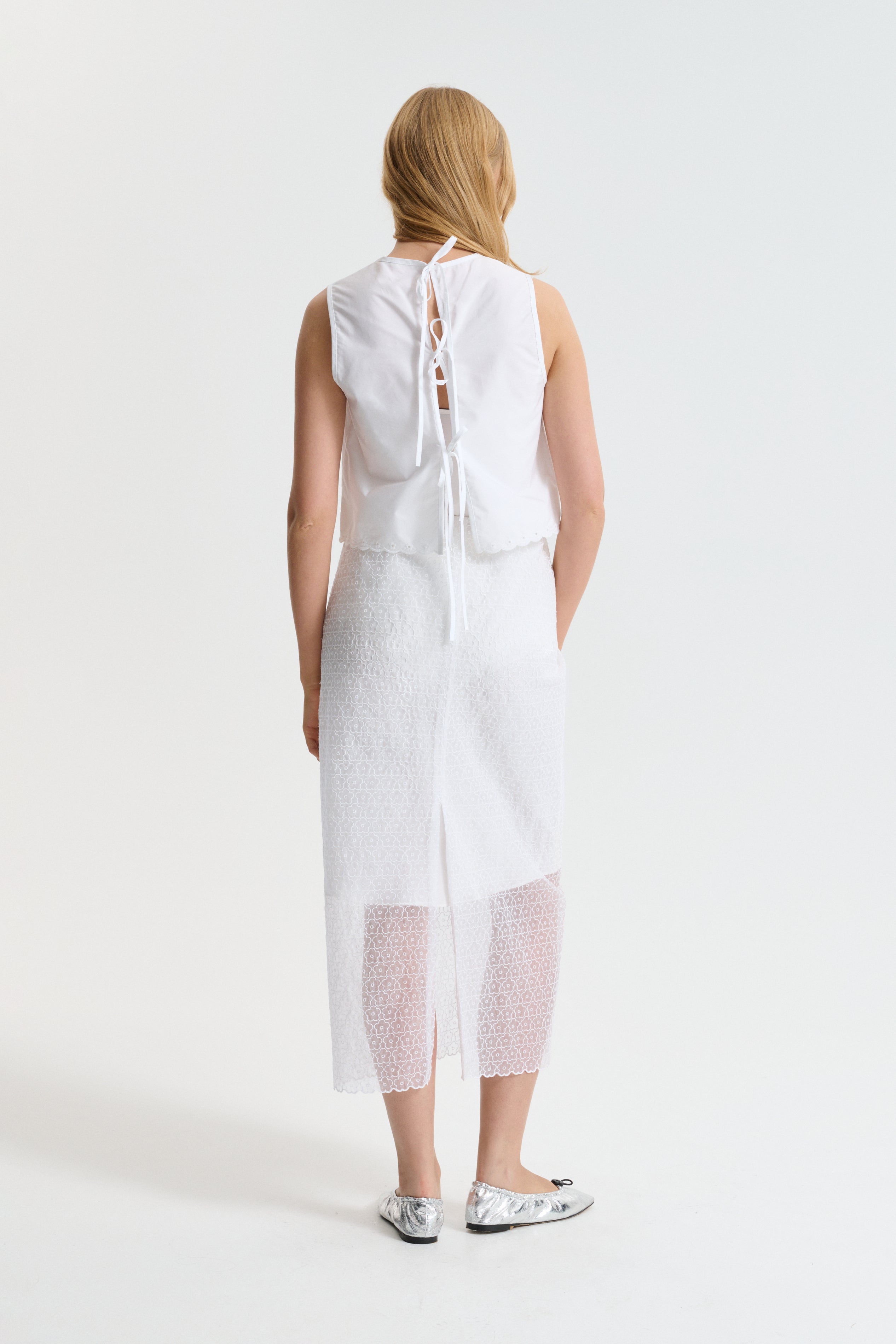 CBDONNA | SKIRT WINDFLOWER EMB WHITE