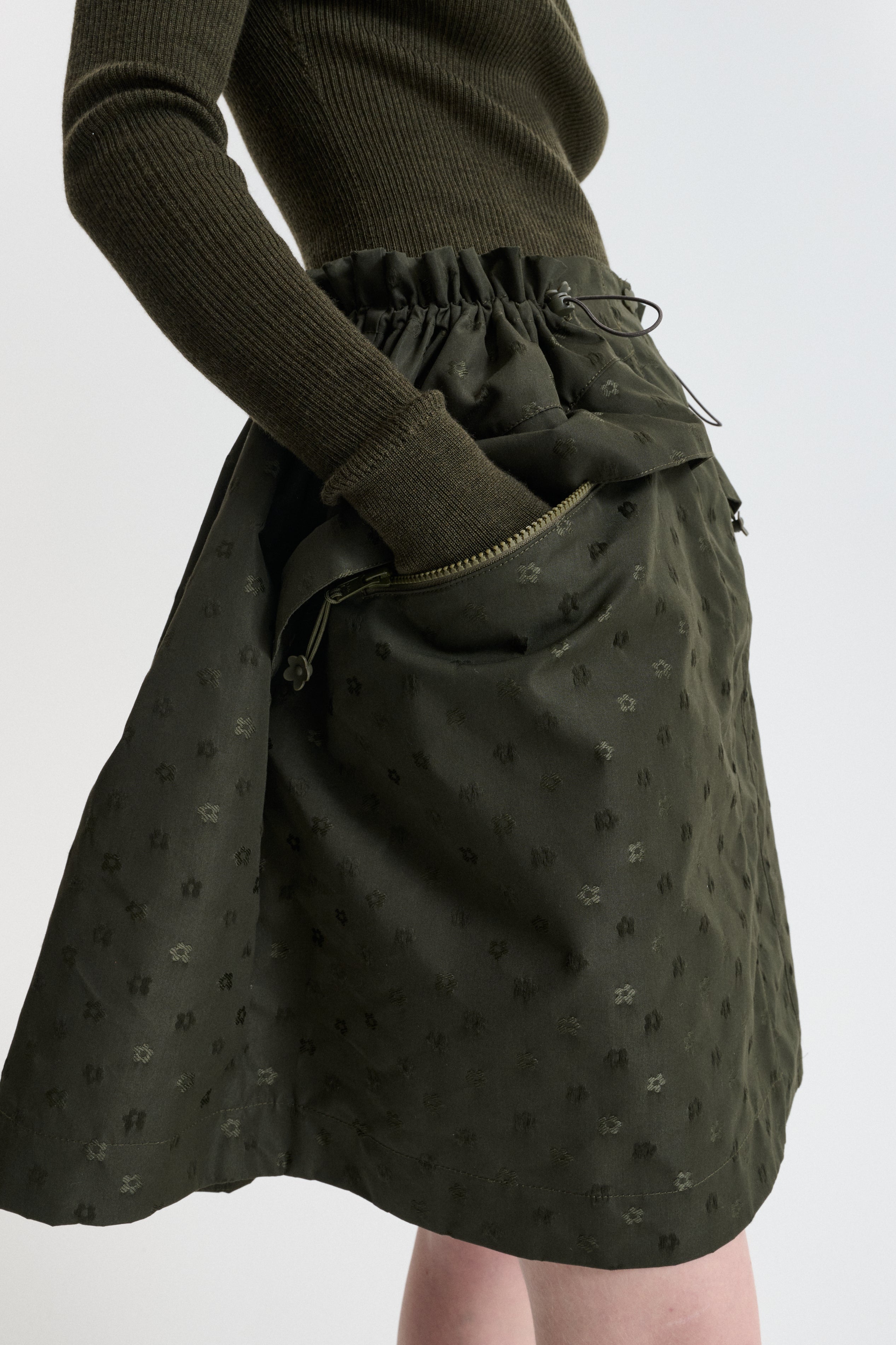 CBDELINA | SKIRT IRIS JACQUARD OLIVE