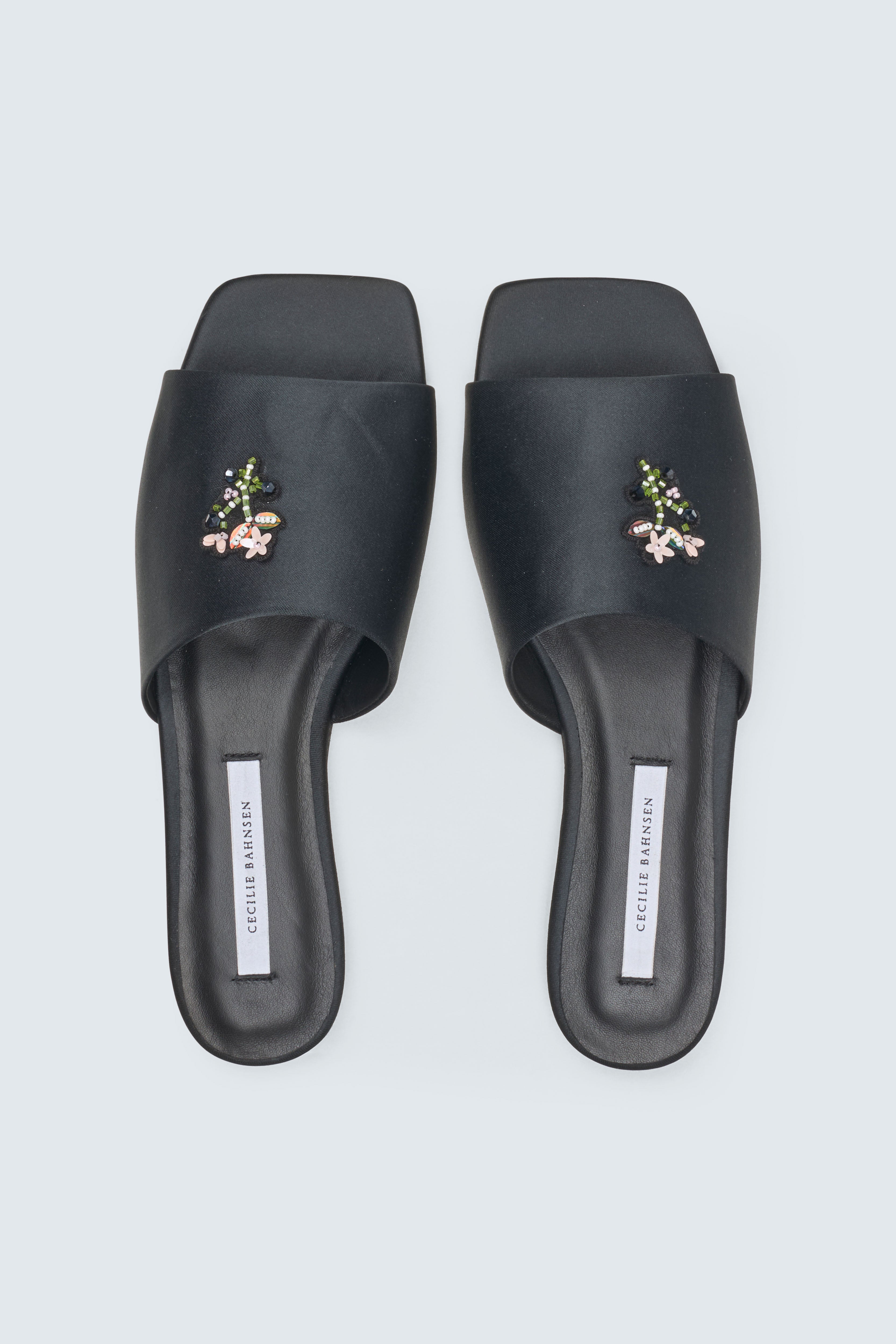 CBGARRON | SLIDE BEADED SATIN BLACK