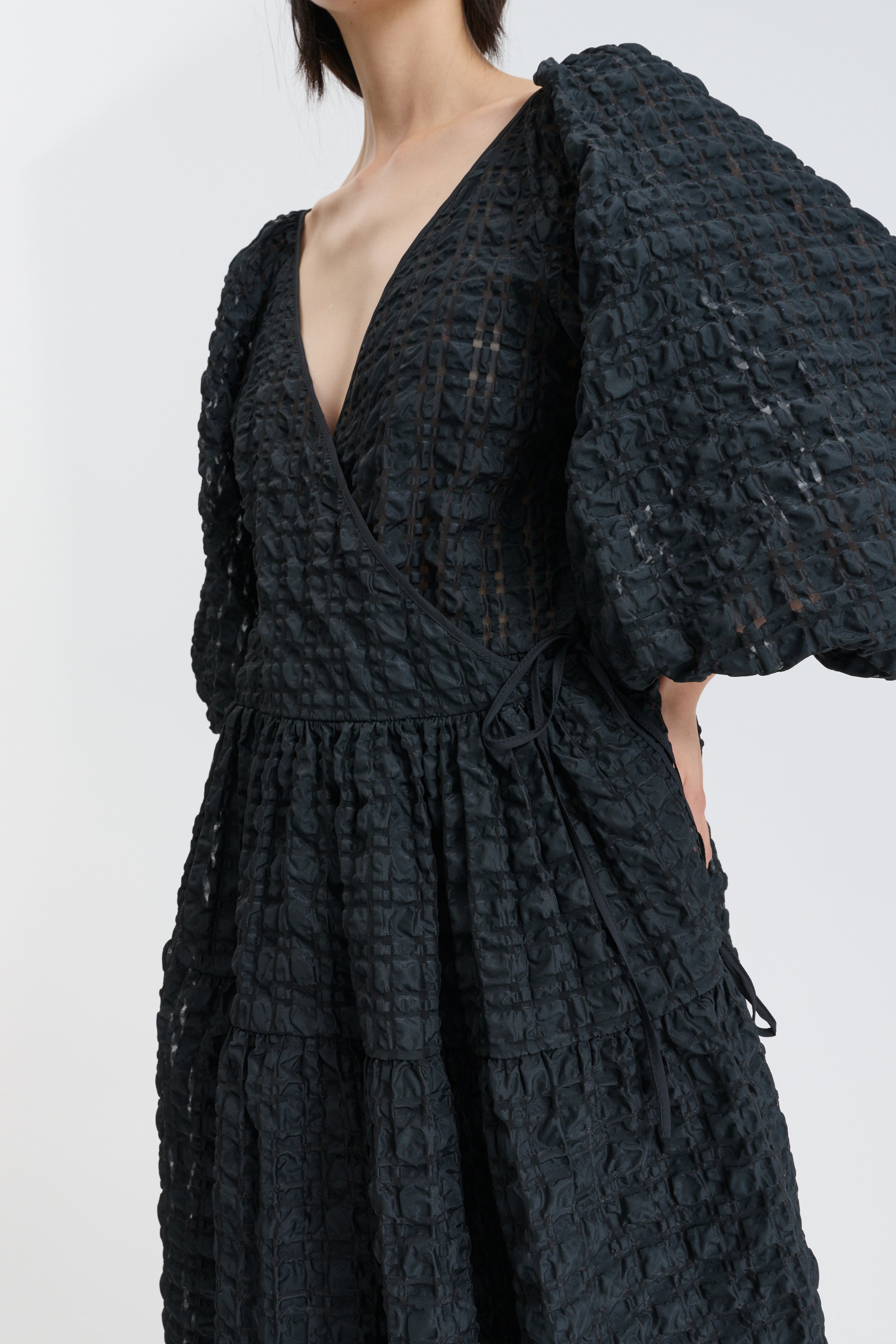 CBREGITZE | DRESS CHECK SEERSUCKER BLACK