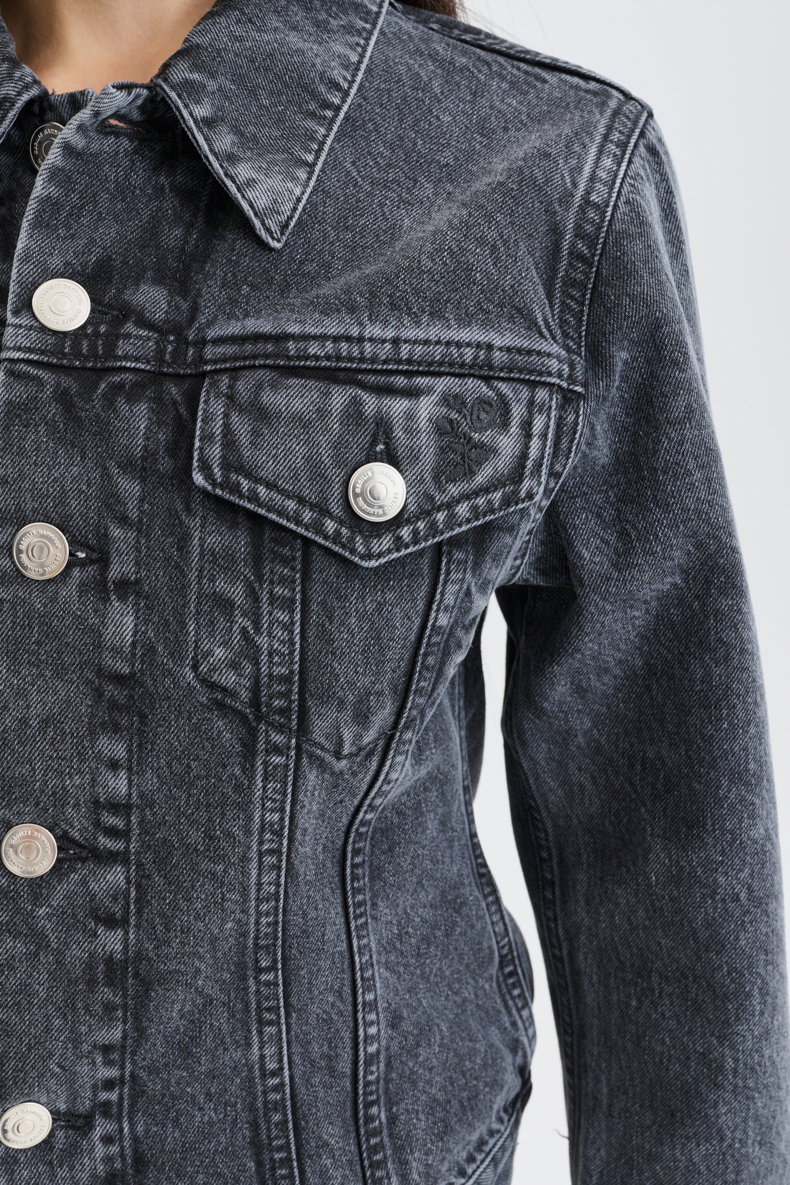 CBGINNIE | JACKET DENIM WASHED BLACK