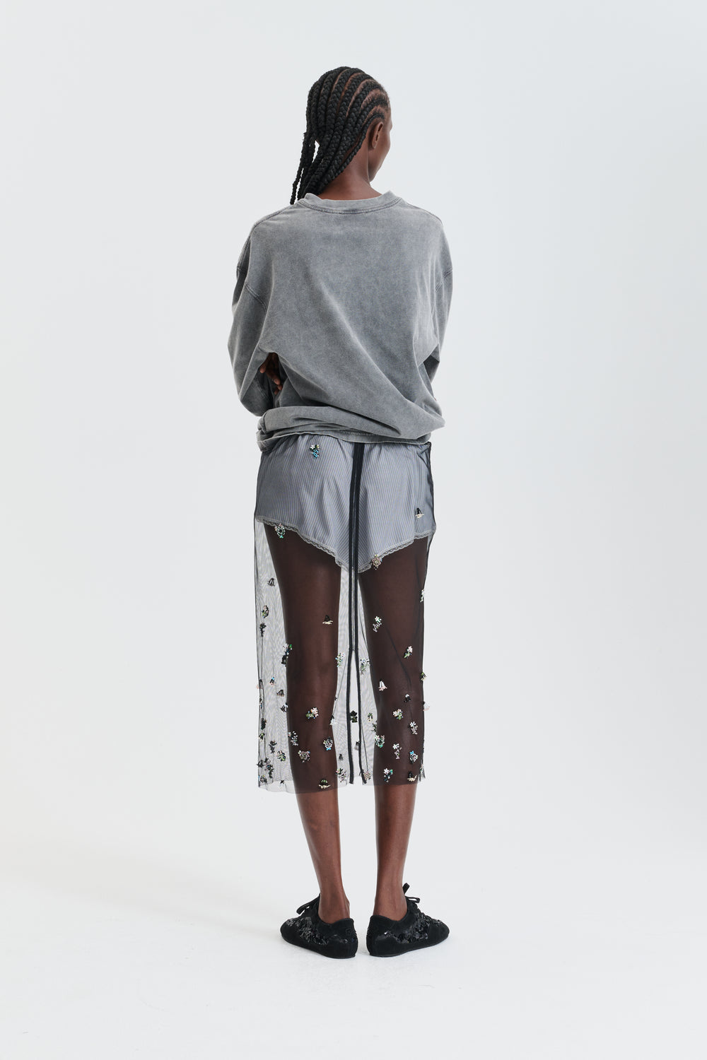 CBBRIA | SKIRT WILDFLOWER APPLIQUÈ BLACK MULTI