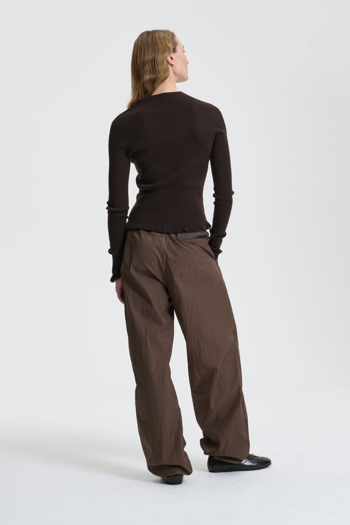 BESSIE | CARDIGAN SEAMLESS KNIT BROWN