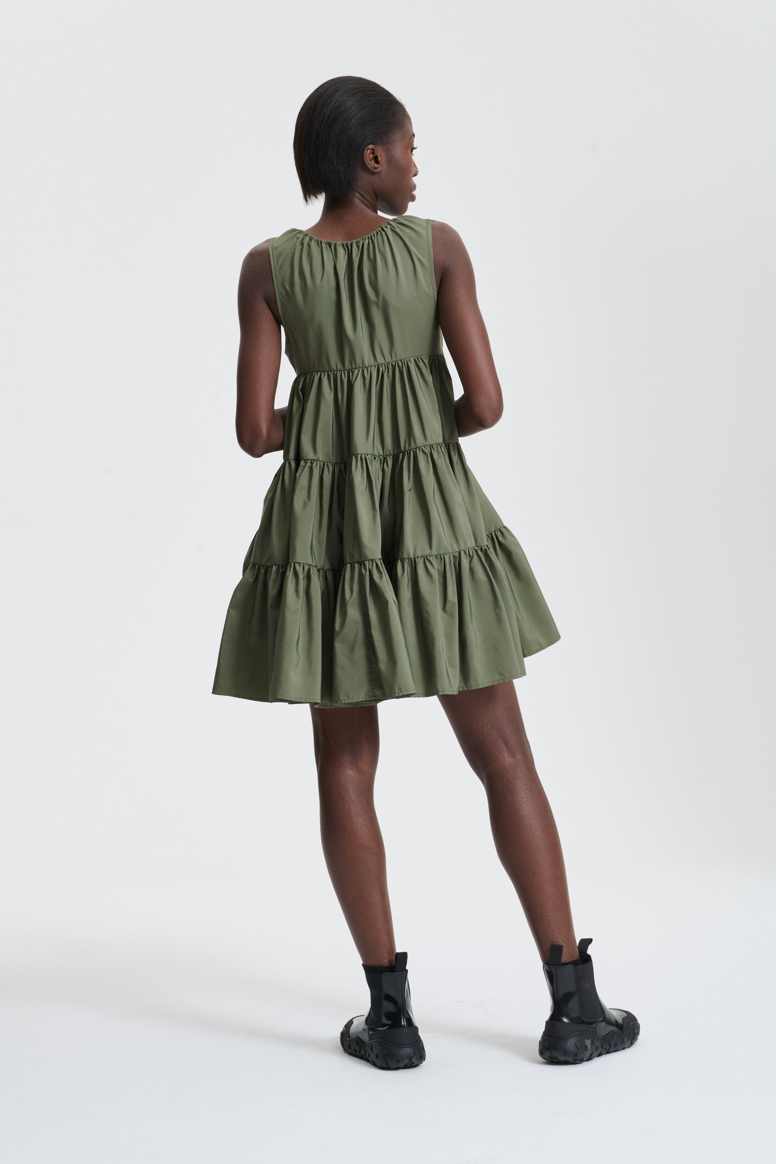 AINO | DRESS RECYCLED FAILLE OLIVE