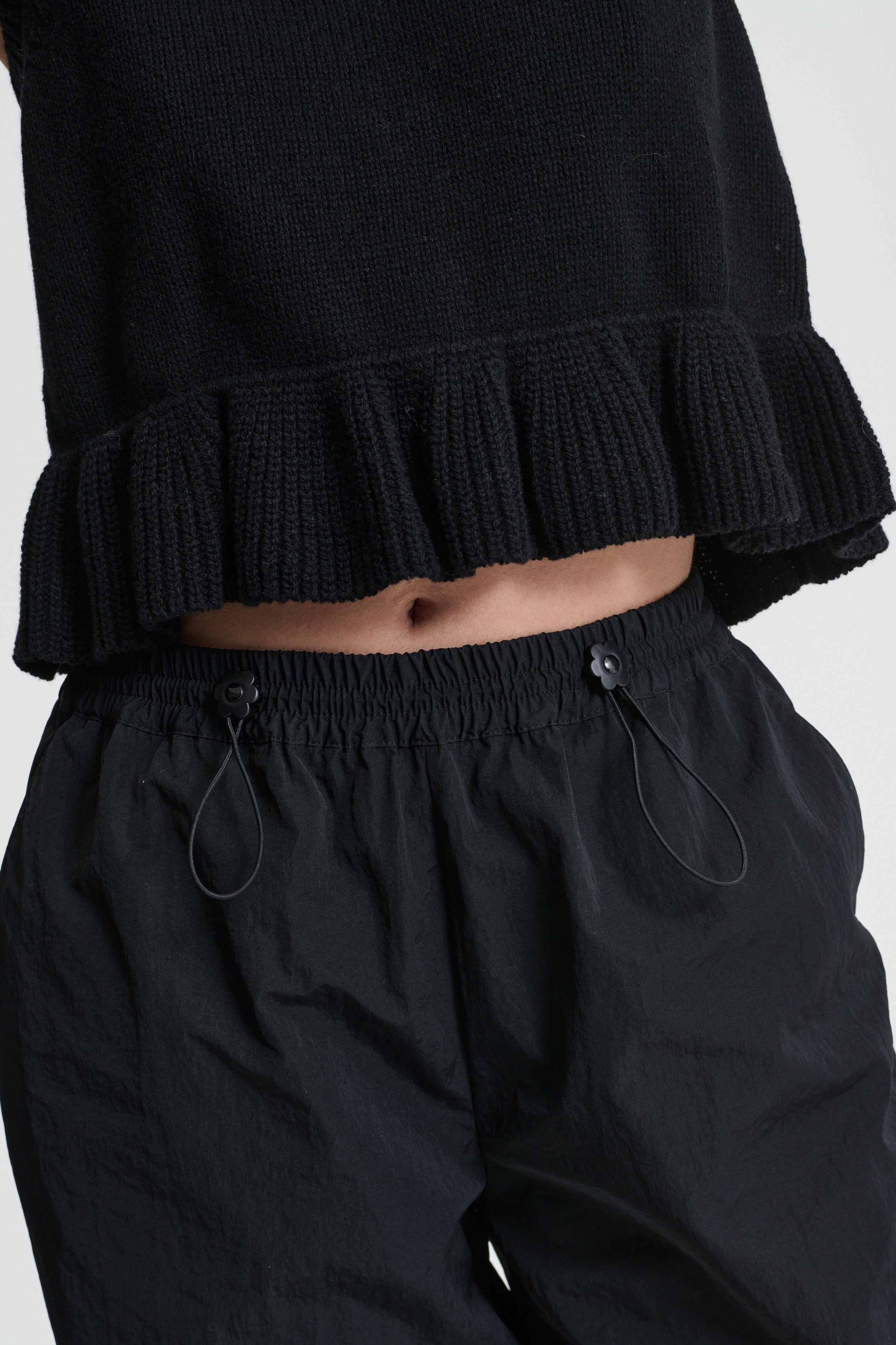 BROOKS | JOGGERS RECYCLED TAFFETA BLACK