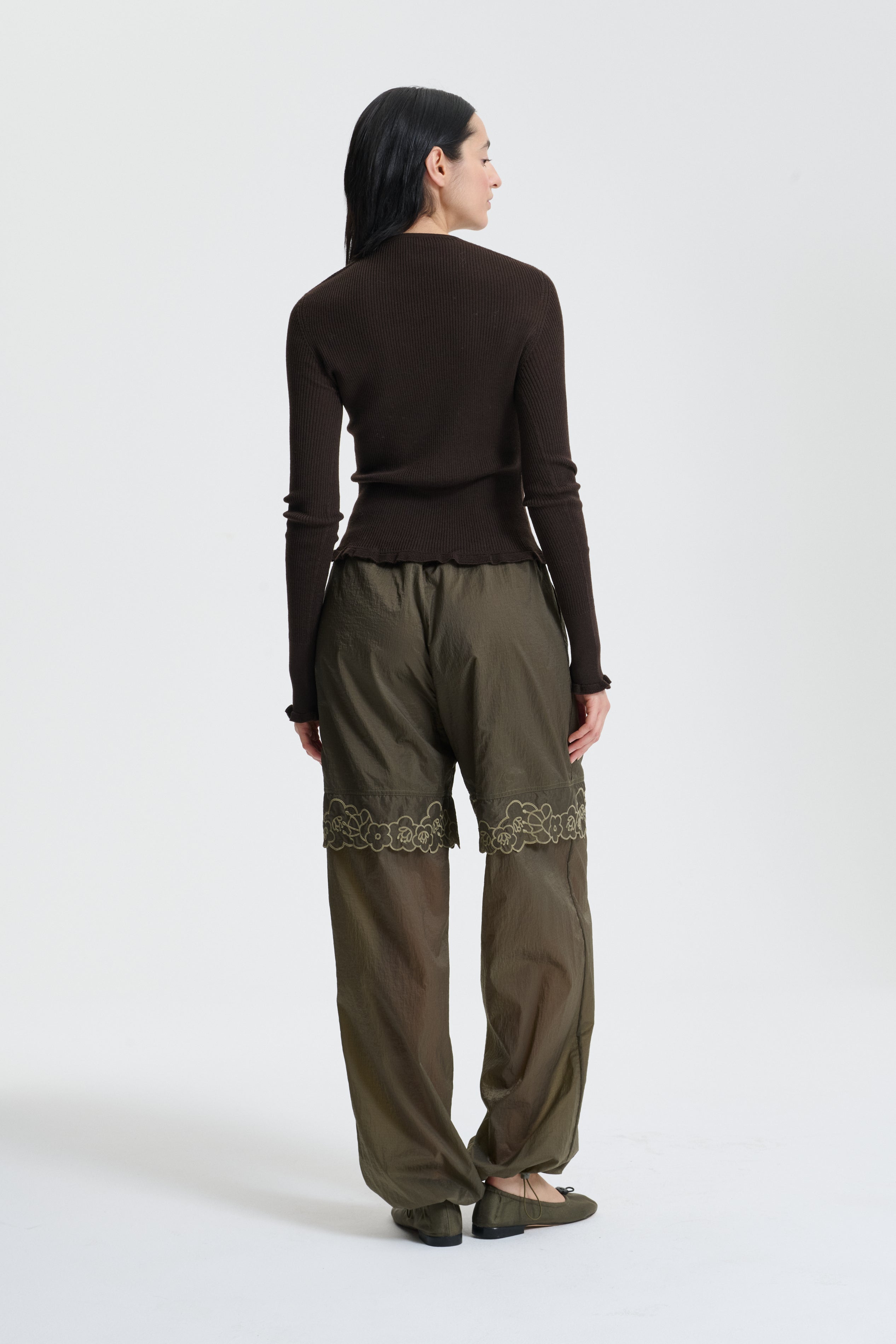 BIANCA | JOGGERS EMBROIDERED RIPSTOP OLIVE
