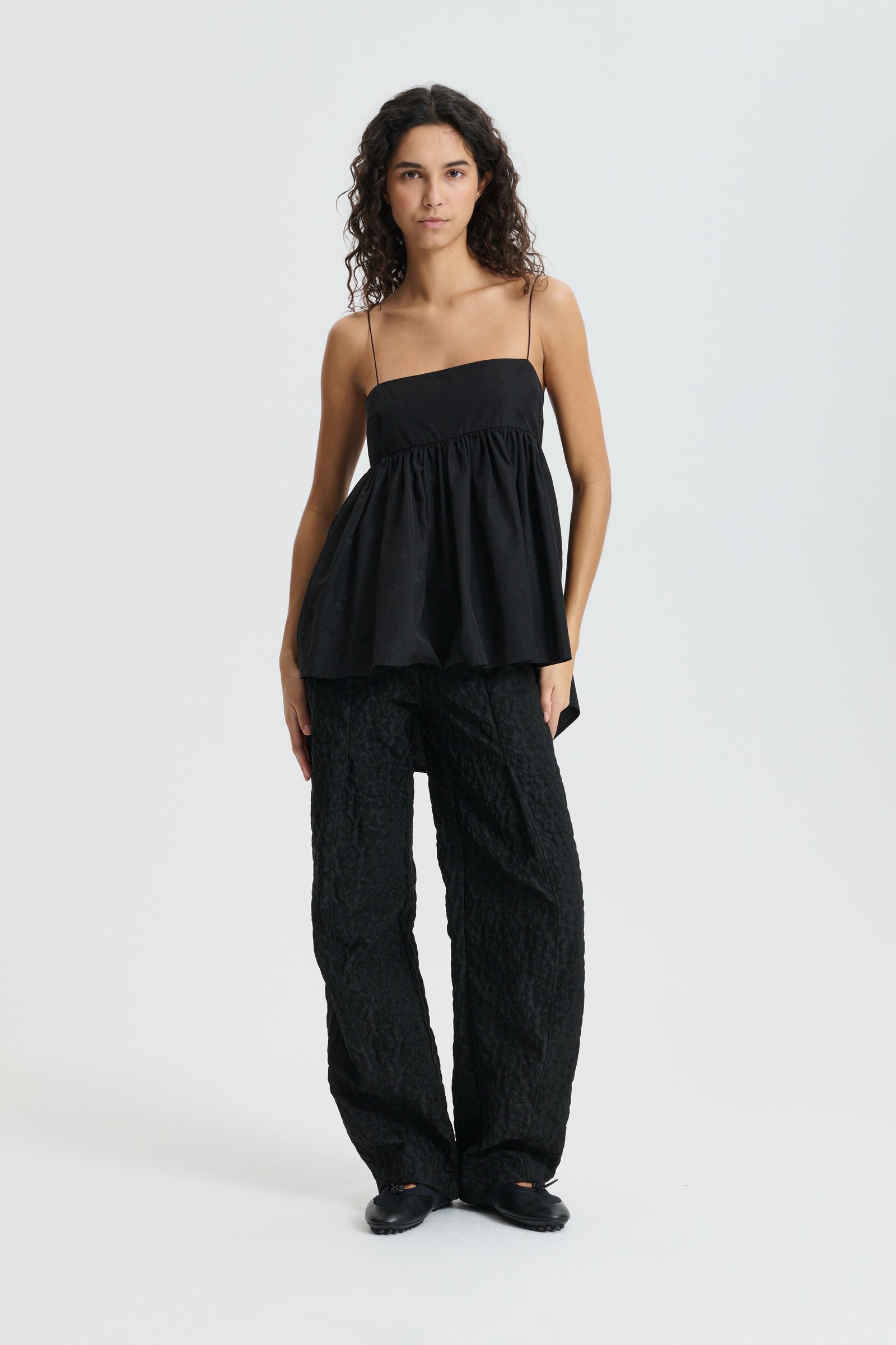 CBVERONICA | TOP DITSY BELLIS BLACK