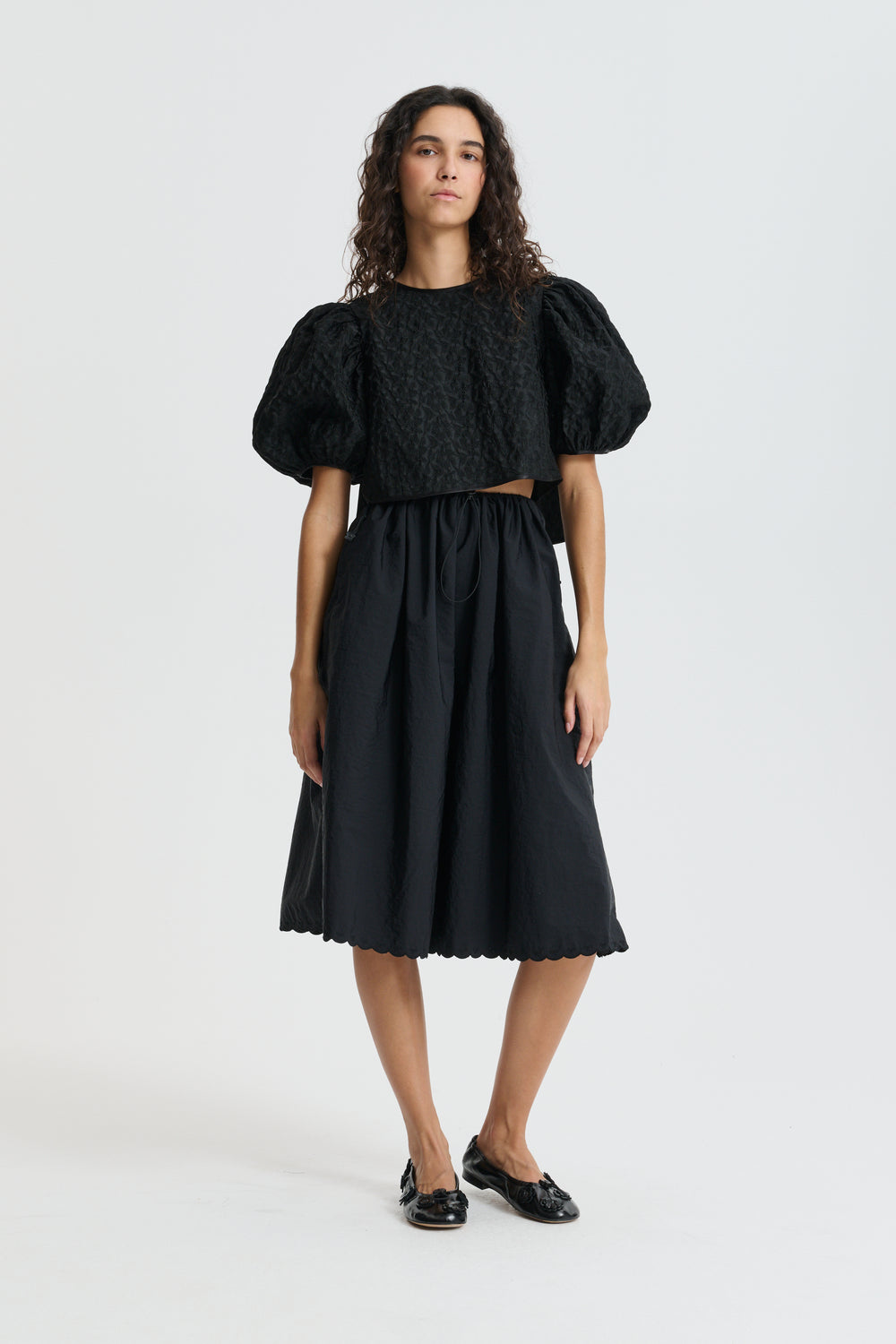 CBFARIS | TOP BEGONIA JACQUARD BLACK