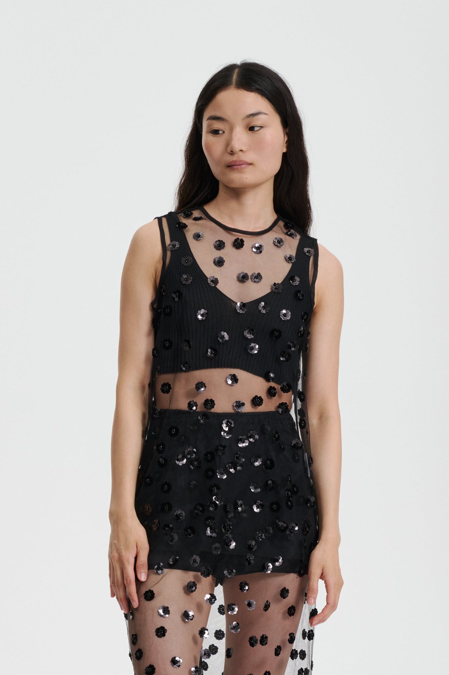 UTANIA | TOP SEQUIN BLOSSOM TULLE BLACK