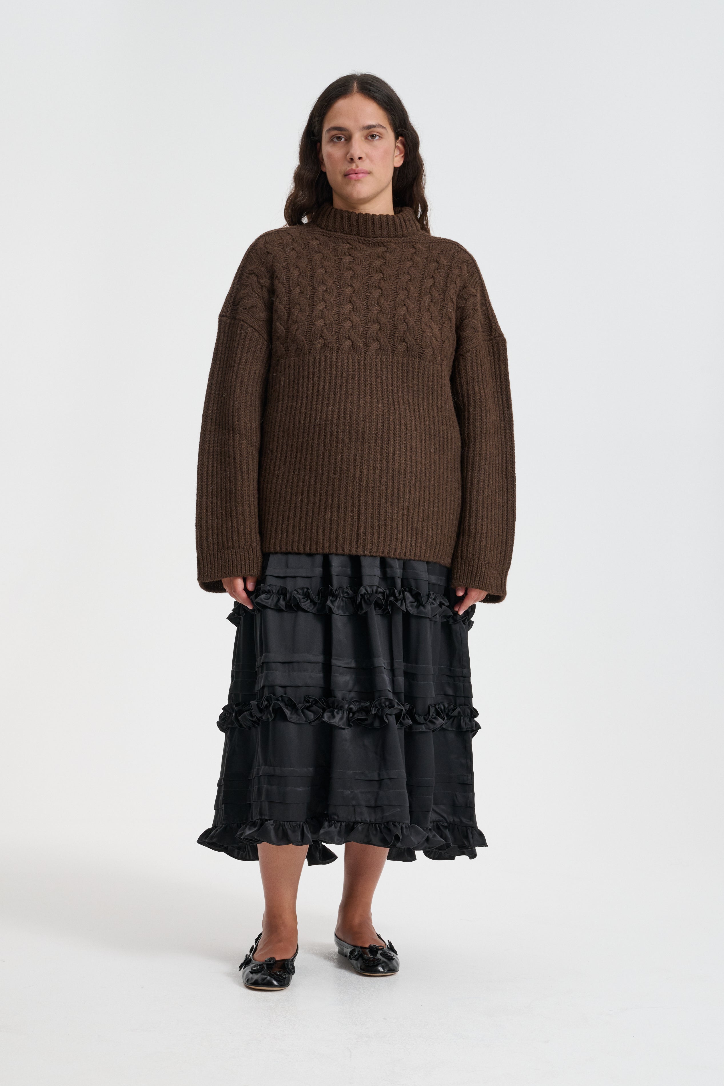 BELINDA | JUMPER CABLE KNIT BROWN