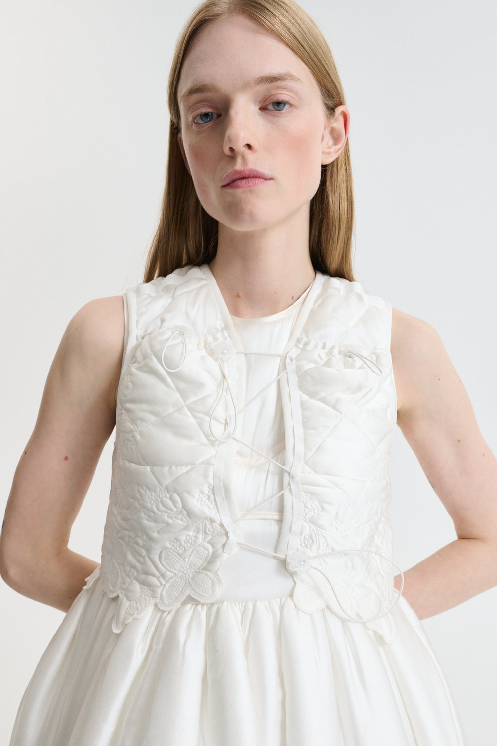 BRENO | VEST EMB SILK QUILT SNOW WHITE