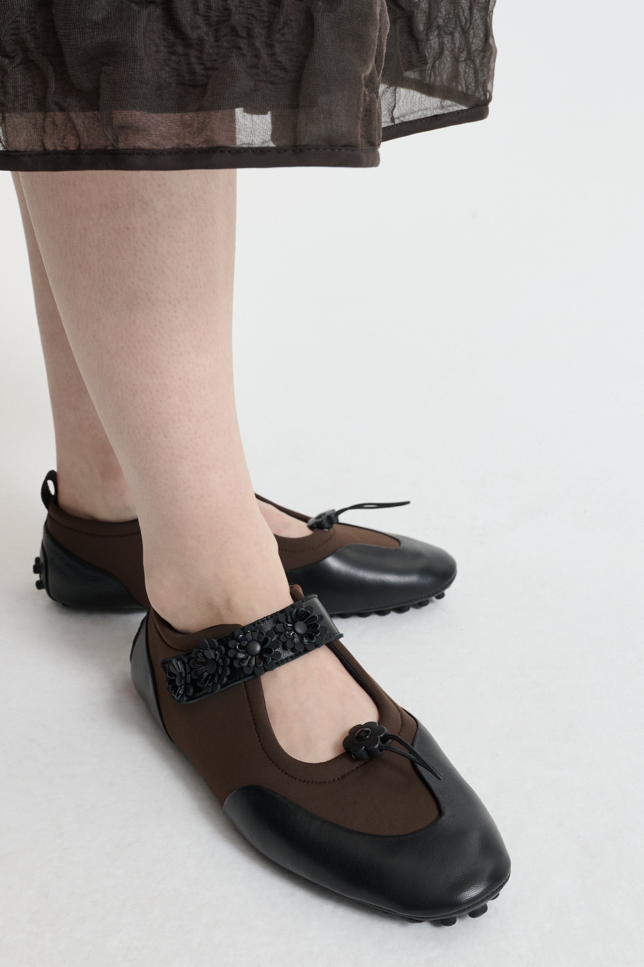BESS | MARY JANE FLAT NEOPRENE BROWN
