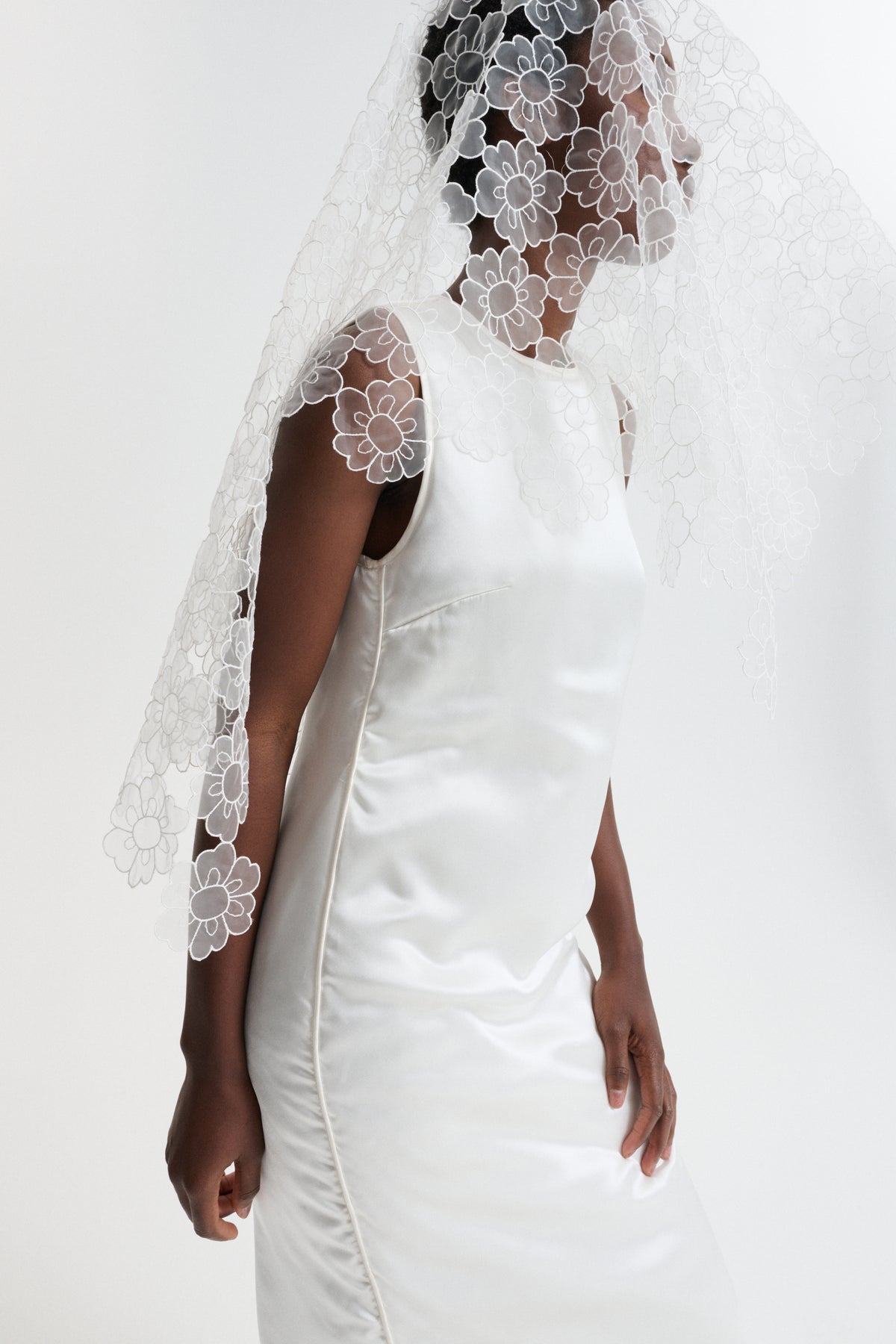 DEVIN | DRESS WADDED SILK SATIN WHITE - LOOK 28 BRIDAL