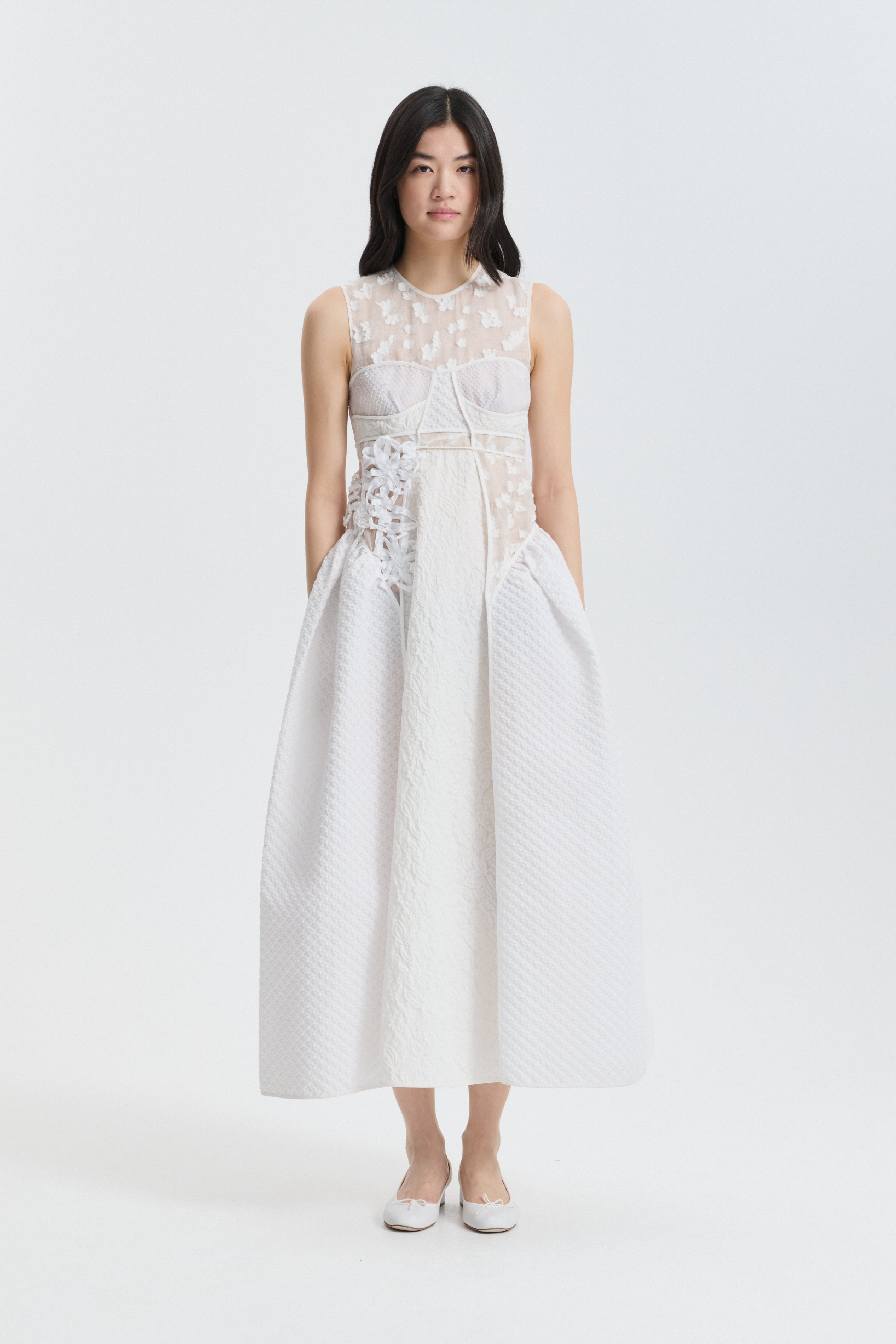 LIA | GOWN PLETHORA PATCHWORK WHITE/ECRU BRIDAL