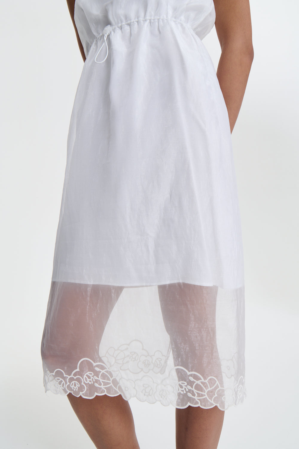 BARR | DRESS LIQUID MYRTIA WHITE