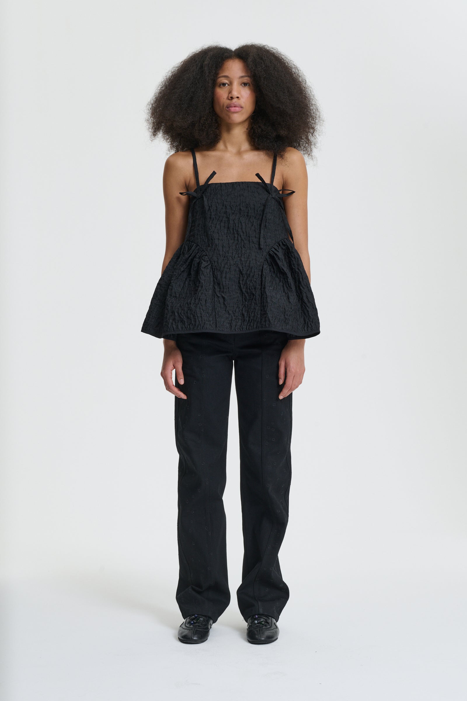 AKIRA | TOP LOBELIA MATELASSÉ BLACK