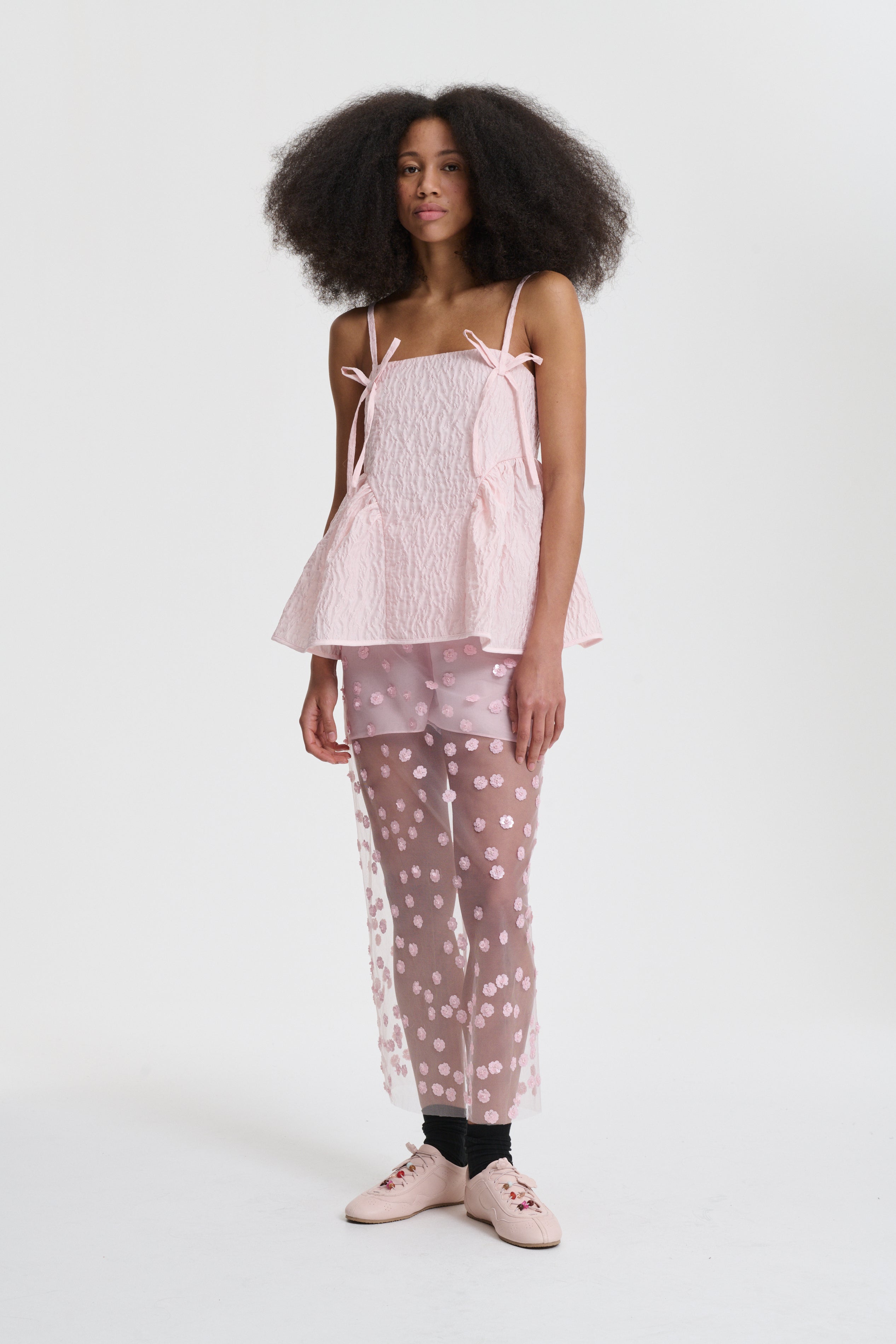 AKIRA | TOP LOBELIA MATELASSÉ BLUSH PINK