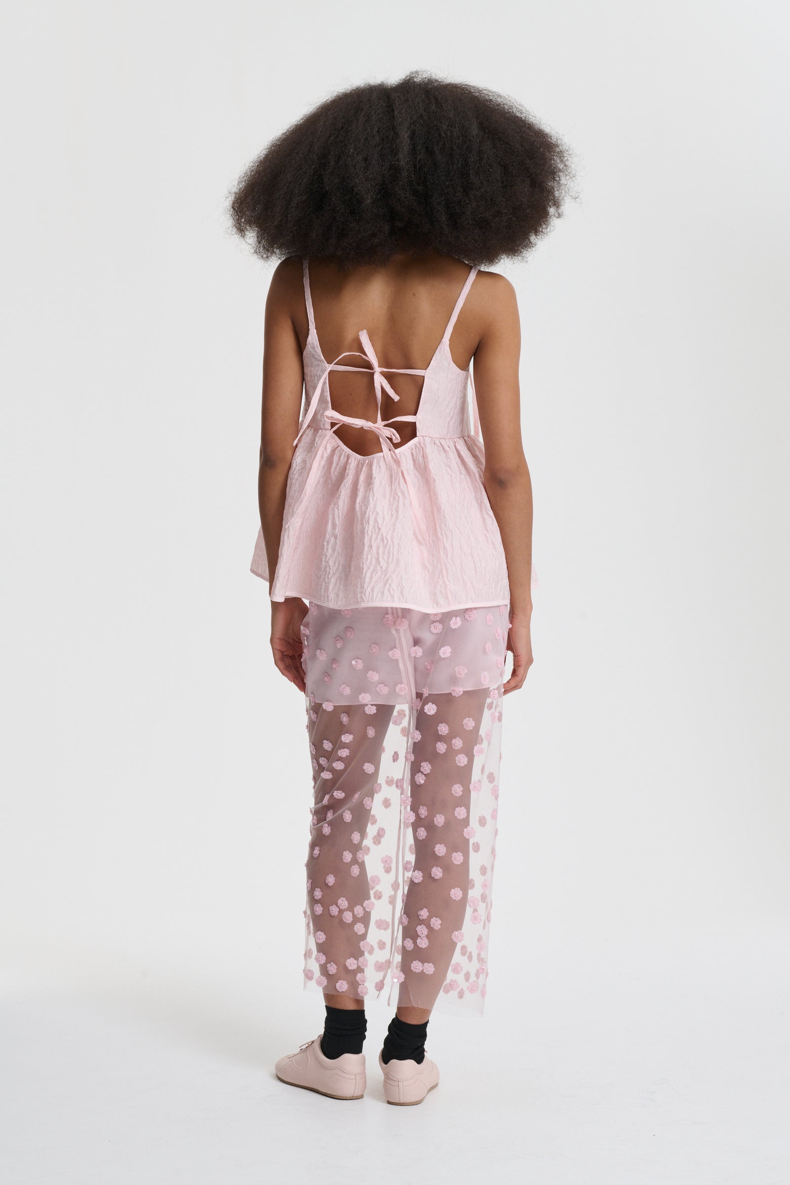 AKIRA | TOP LOBELIA MATELASSÉ BLUSH PINK