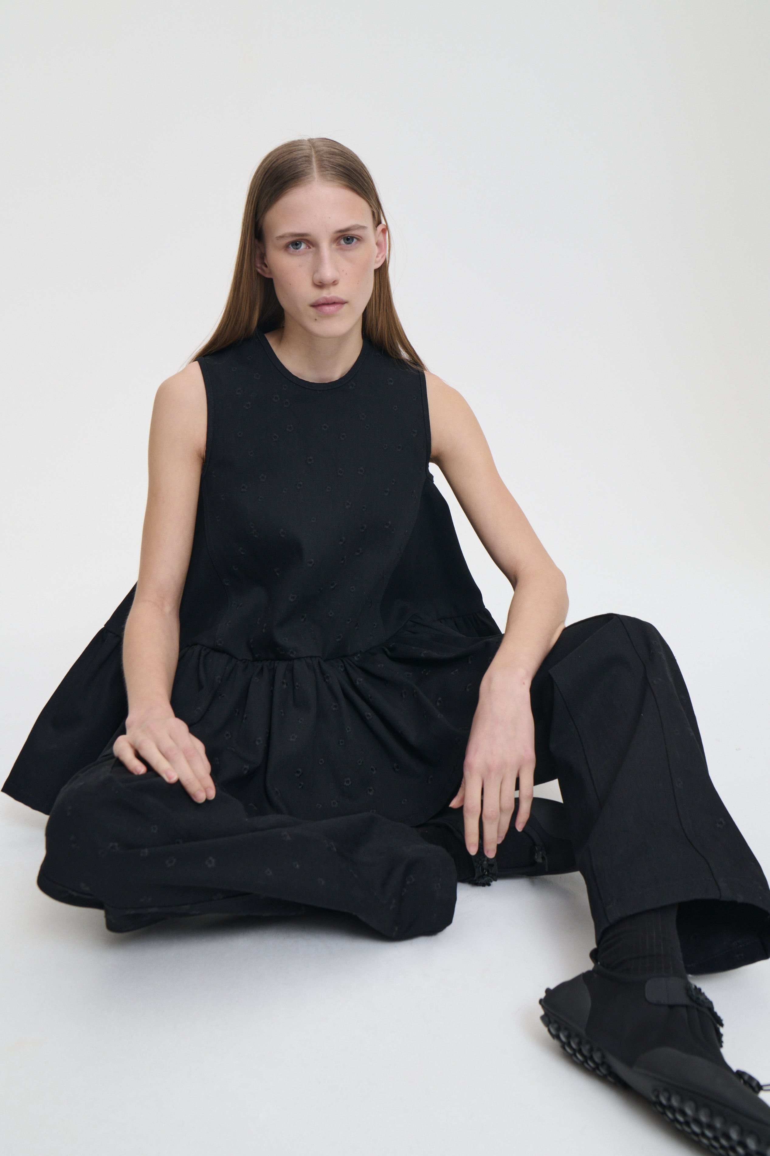 BARBARA | TOP EMBROIDERED DENIM BLACK