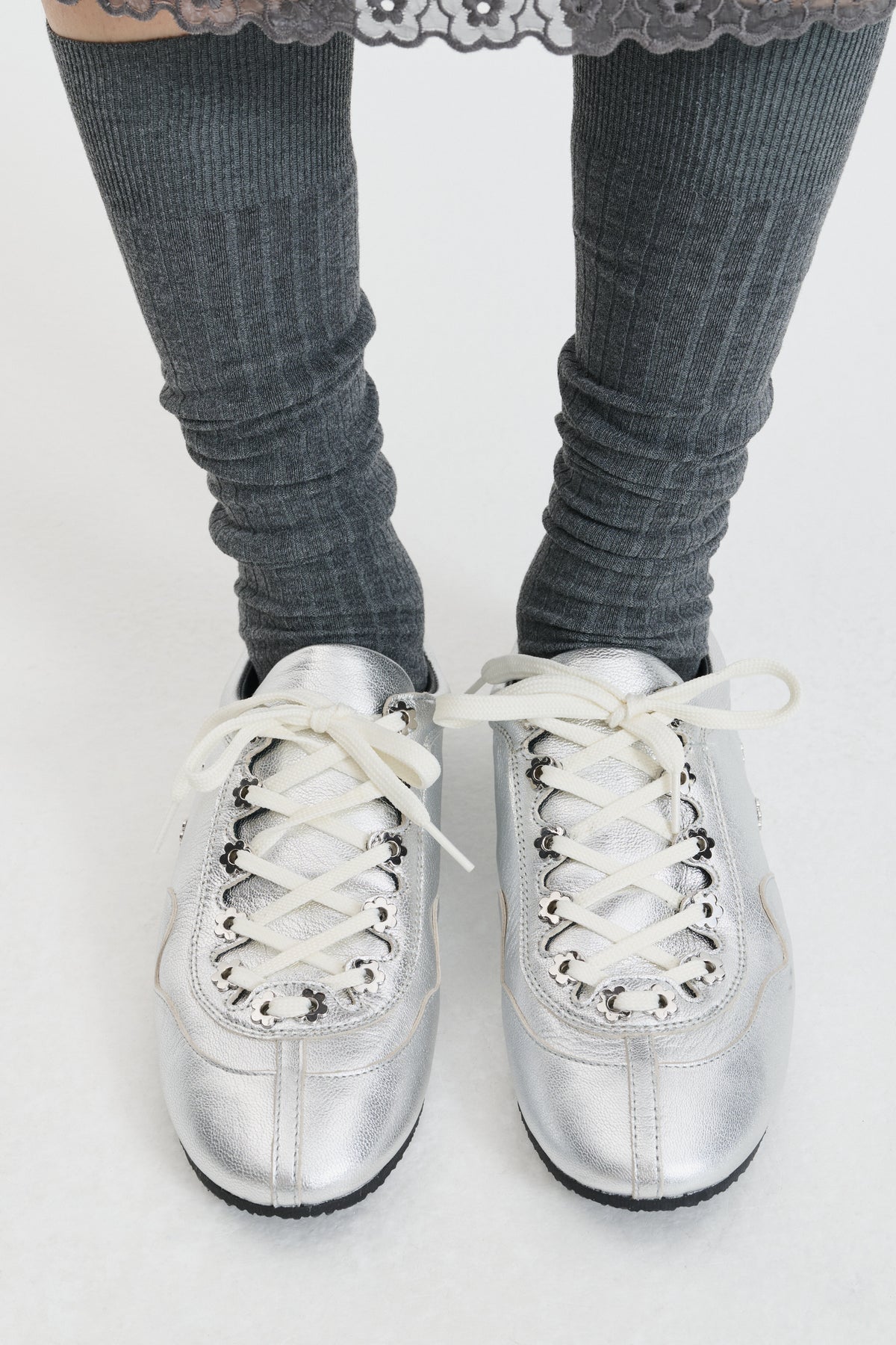 CBBLAISE | STUD SNEAKERS LEATHER SILVER