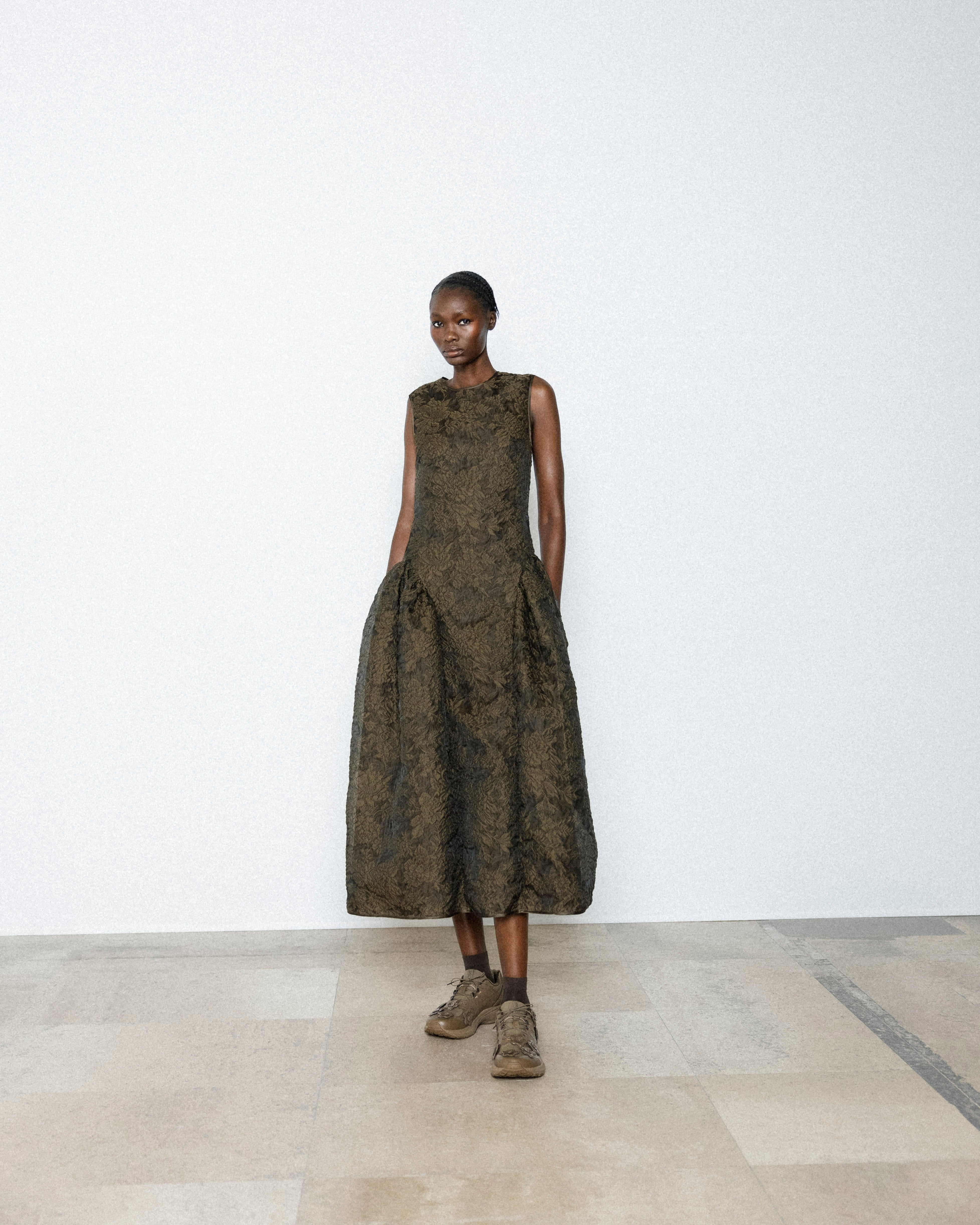 GINE | DRESS POSY MATELASSÉ BROWN