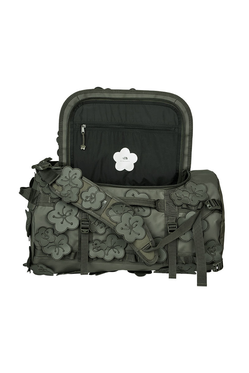 THE NORTH FACE X CECILIE BAHNSEN ANNA BASE CAMP | DUFFEL (S) | POLYESTER FOREST NIGHT GREEN