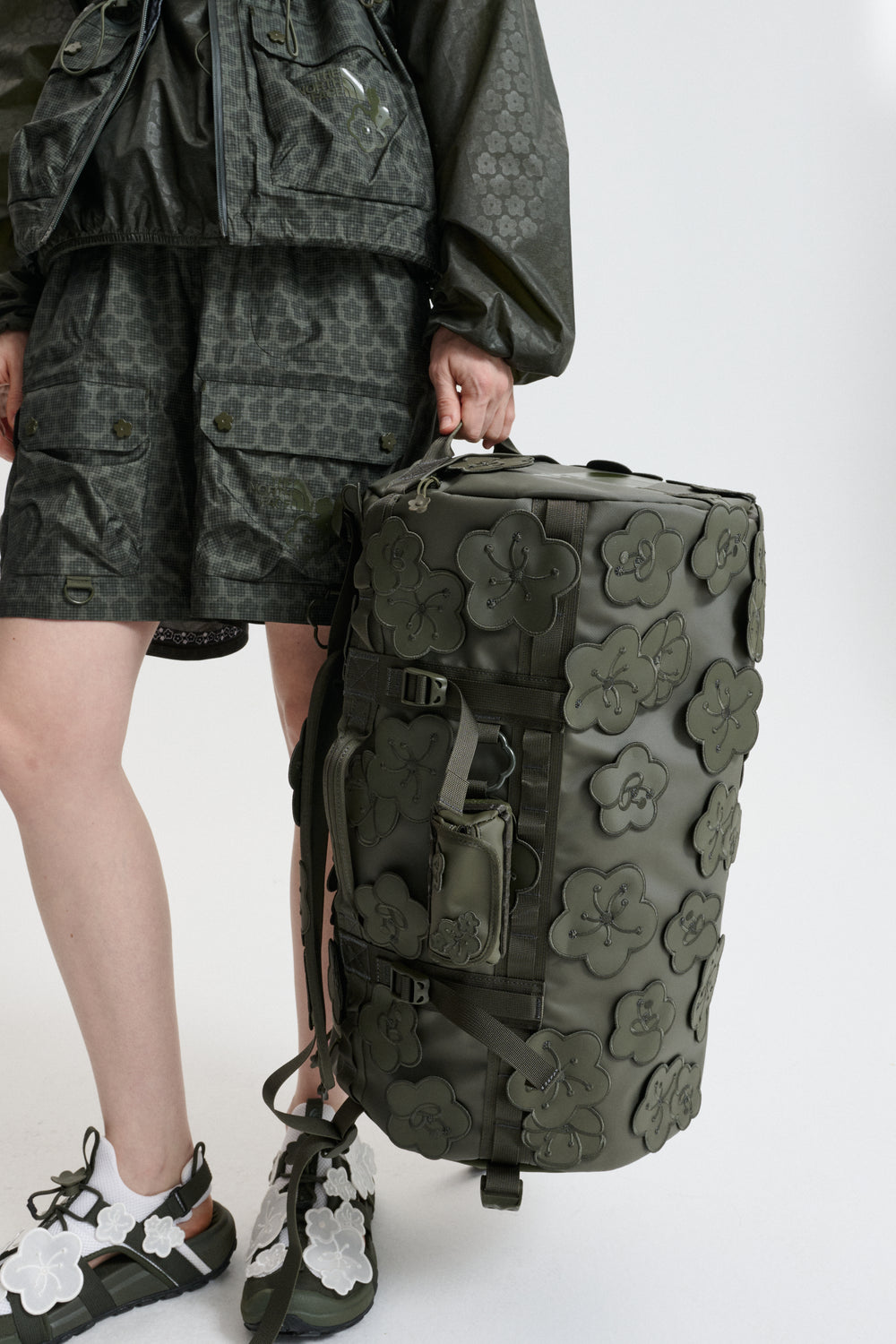 THE NORTH FACE X CECILIE BAHNSEN ANNA BASE CAMP | DUFFEL (S) | POLYESTER FOREST NIGHT GREEN