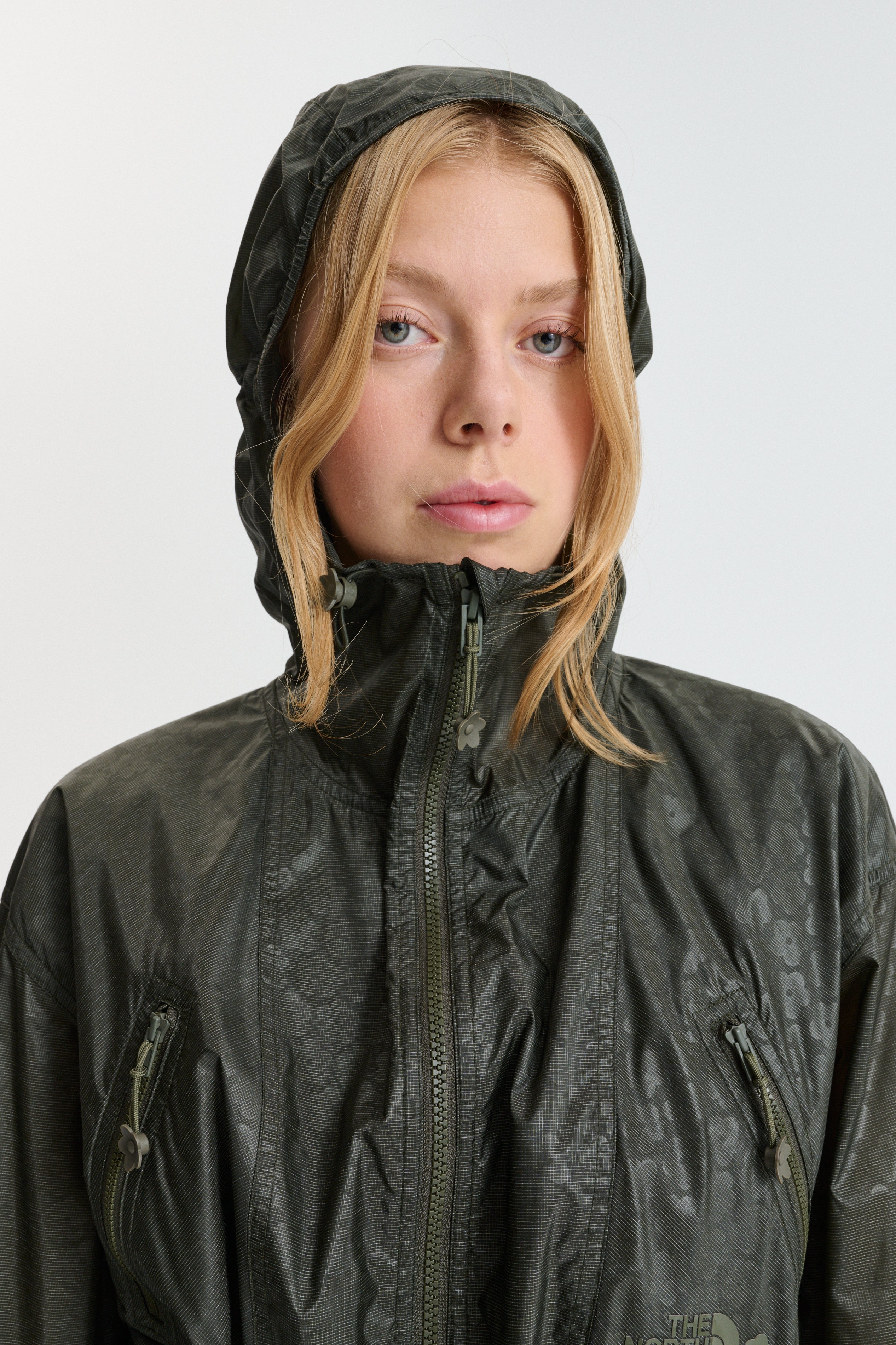 THE NORTH FACE X CECILIE BAHNSEN EMMA LONG MOUNTAIN | JACKET NYLON | FOREST NIGHT GREEN